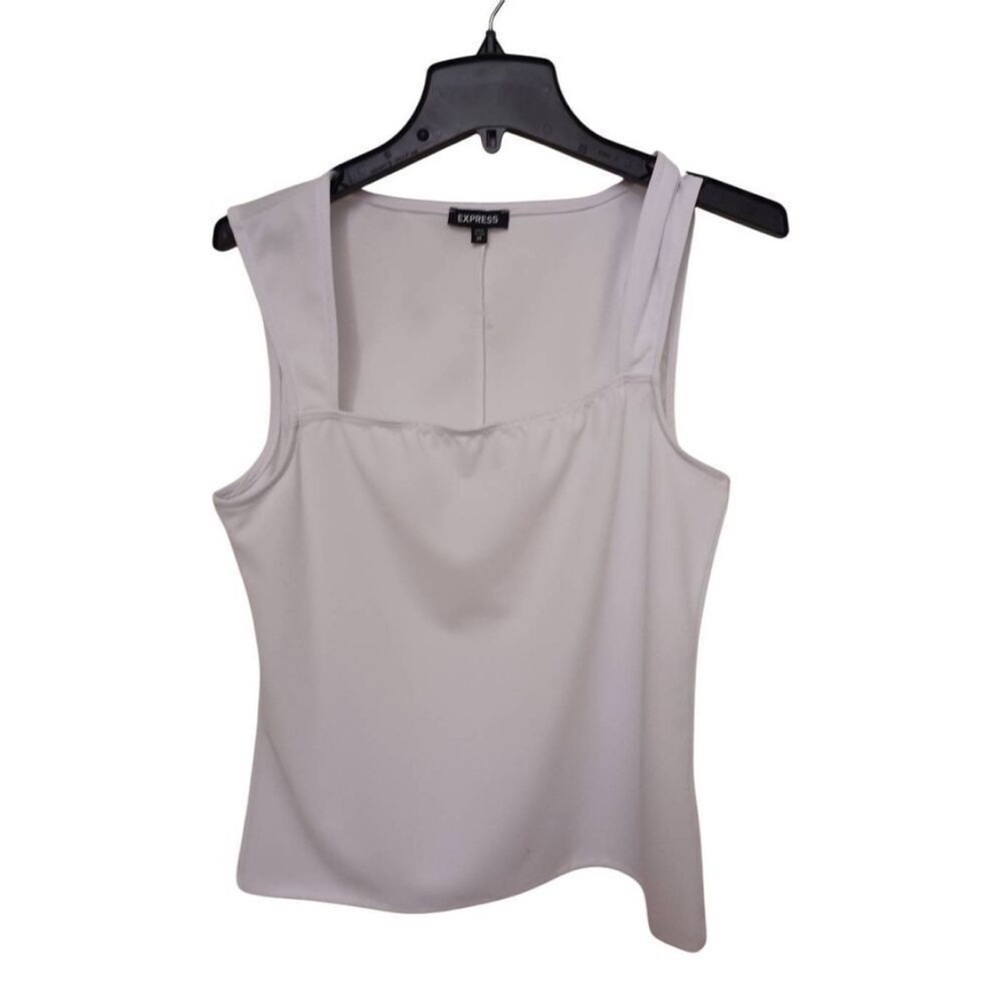 Express Luxe White Women's Top cute cut. New